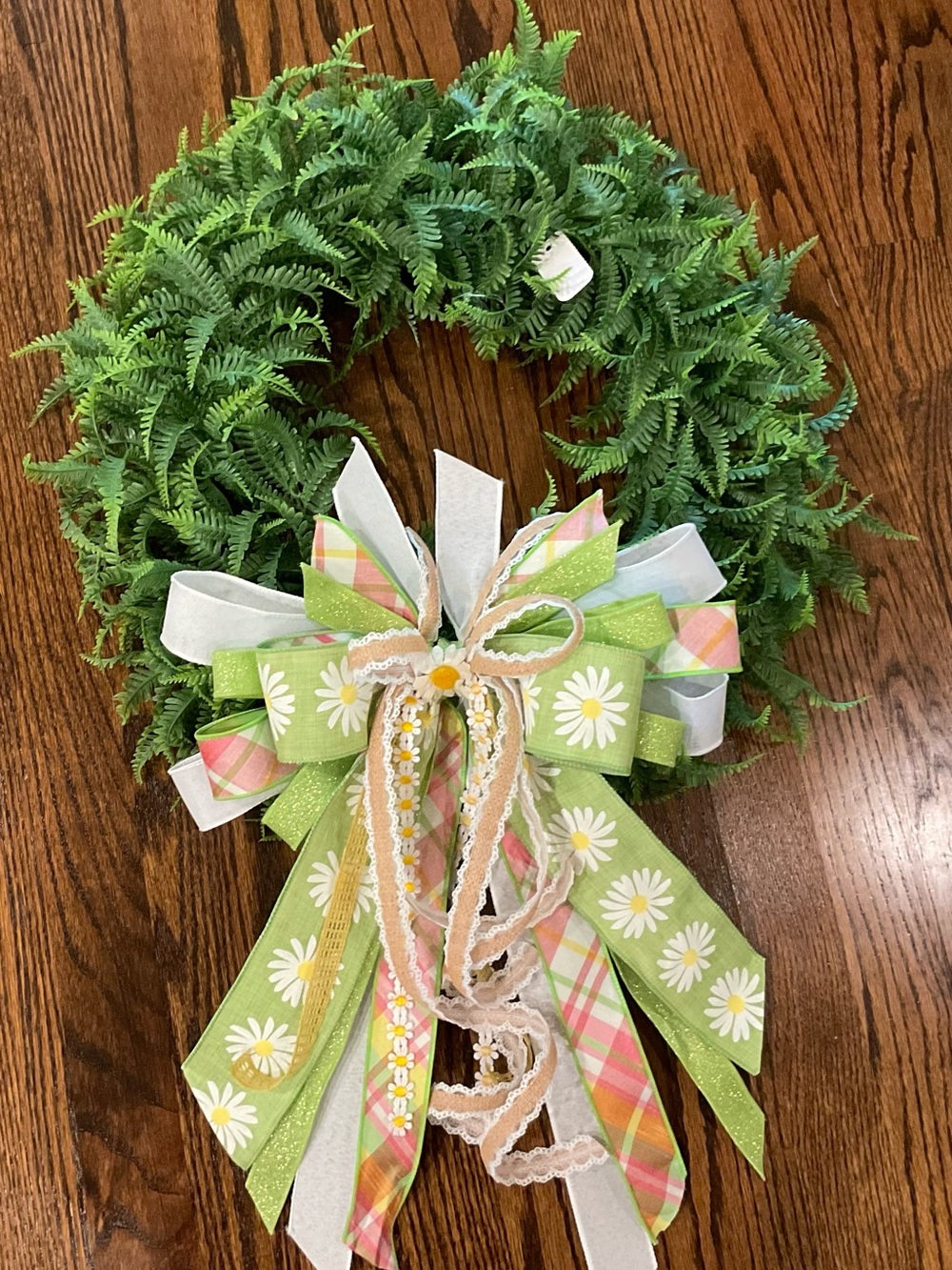 Green Fern Wreath with Daisy Ribbon Bow
